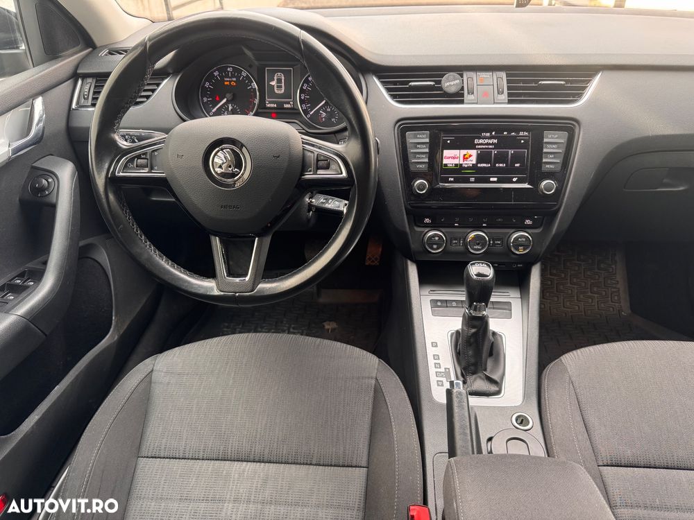 Skoda Octavia 1.2 TSI DSG Style - 2