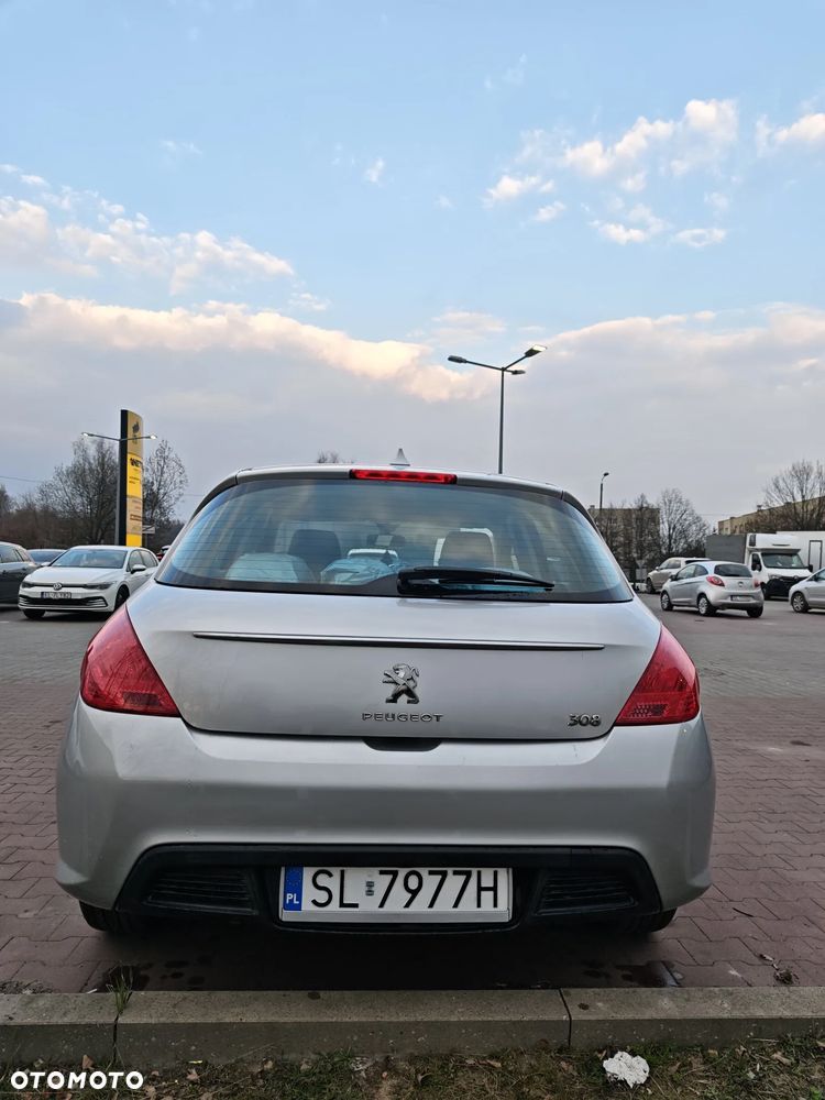 Peugeot 308 - 13