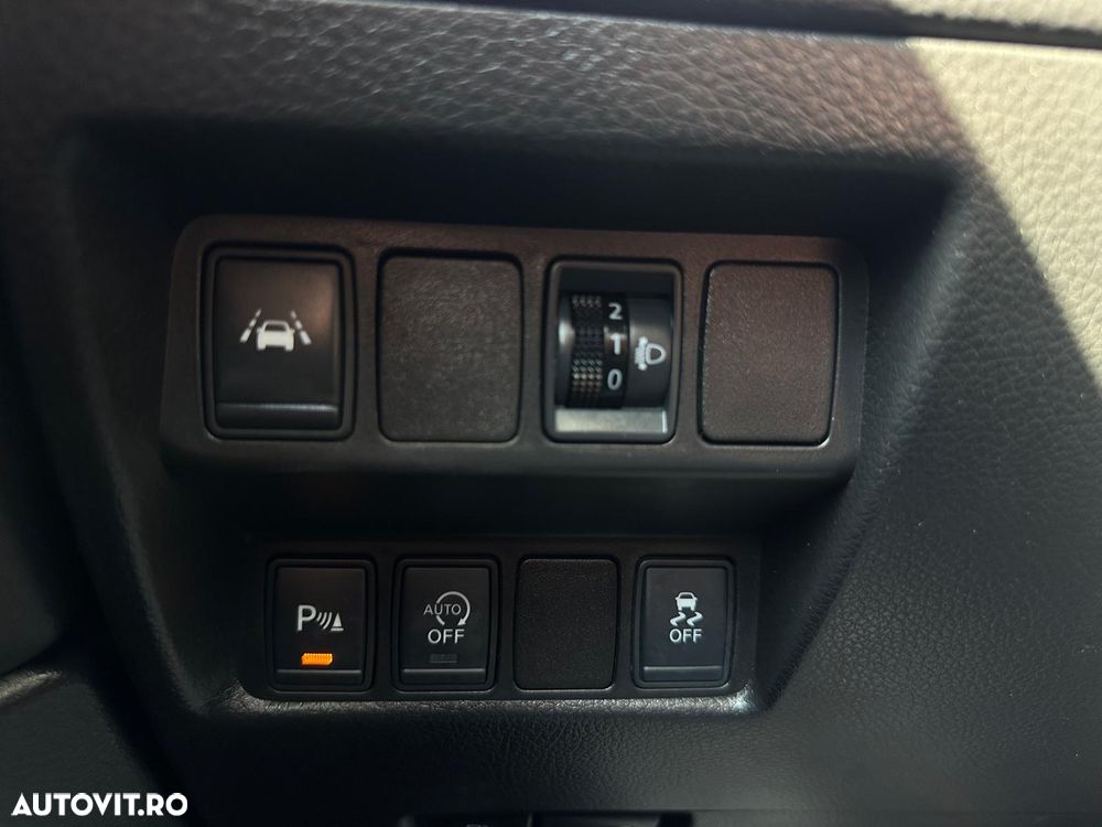Nissan Qashqai 1.6 DCI TEKNA - 22