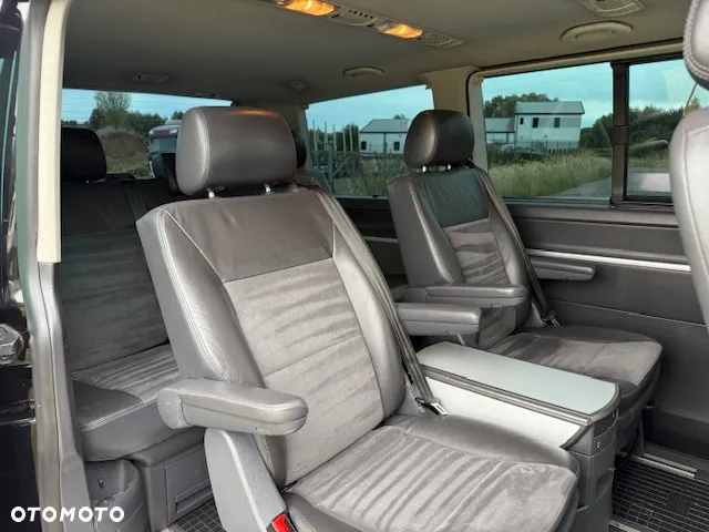 Volkswagen Multivan - 8