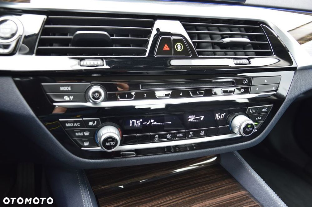 BMW Seria 5 - 22