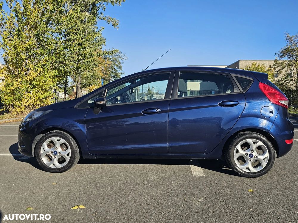 Ford Fiesta - 2