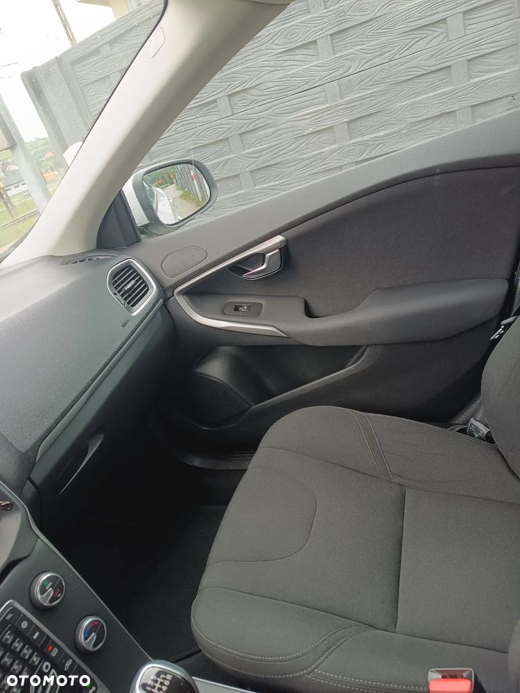Volvo V40 D2 Drive-E Summum - 12
