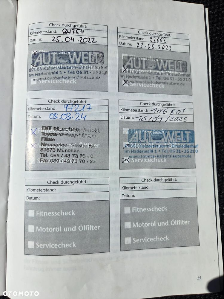 Toyota Auris 1.33 VVT-i Premium + - 35