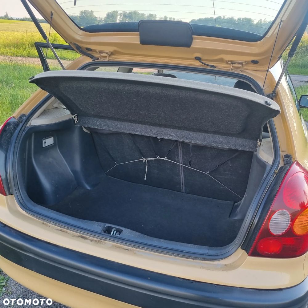 Toyota Corolla 1.4 - 11