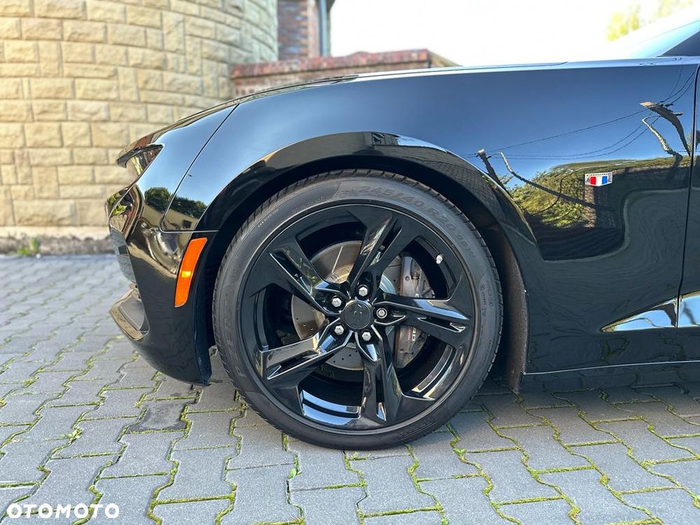 Chevrolet Camaro - 13