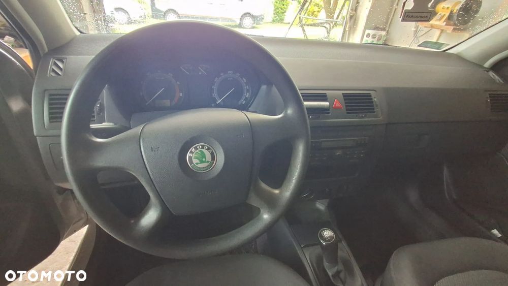 Skoda Fabia 1.2 HTP Classic - 29
