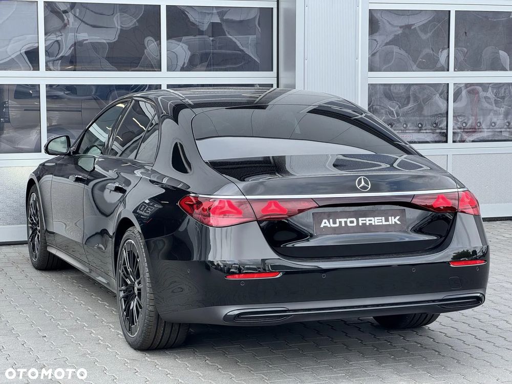 Mercedes-Benz Klasa E 200 d 9G-TRONIC AVANTGARDE Line NIGHT Edition - 12
