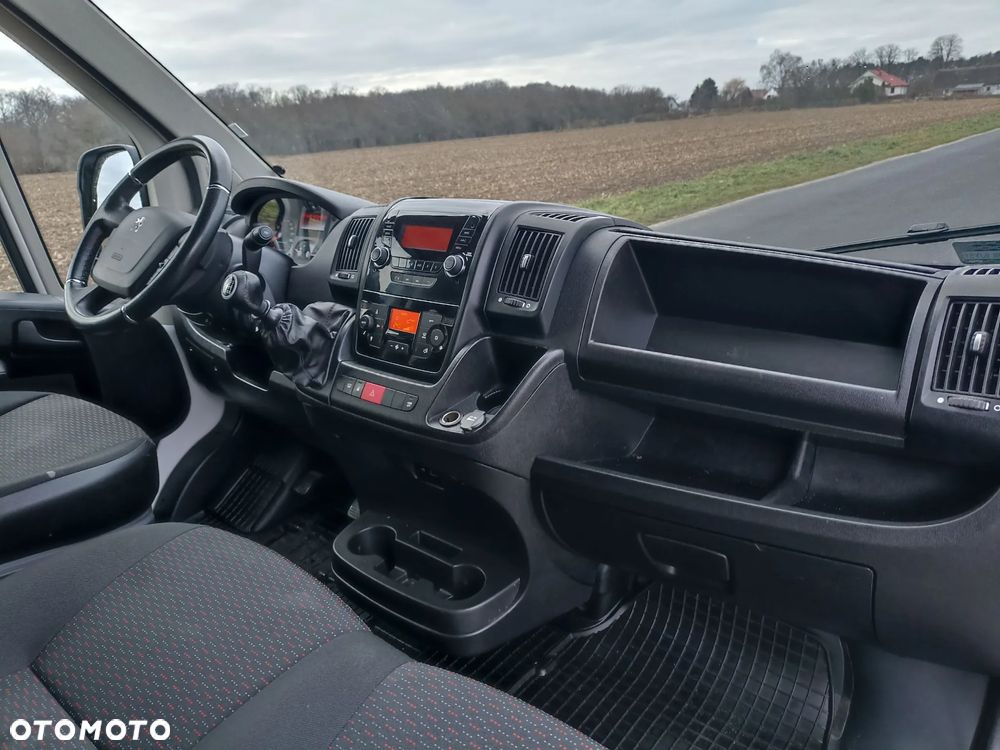 Peugeot BOXER FURGON L3H2 Brygadówka 7-miejsc - 14