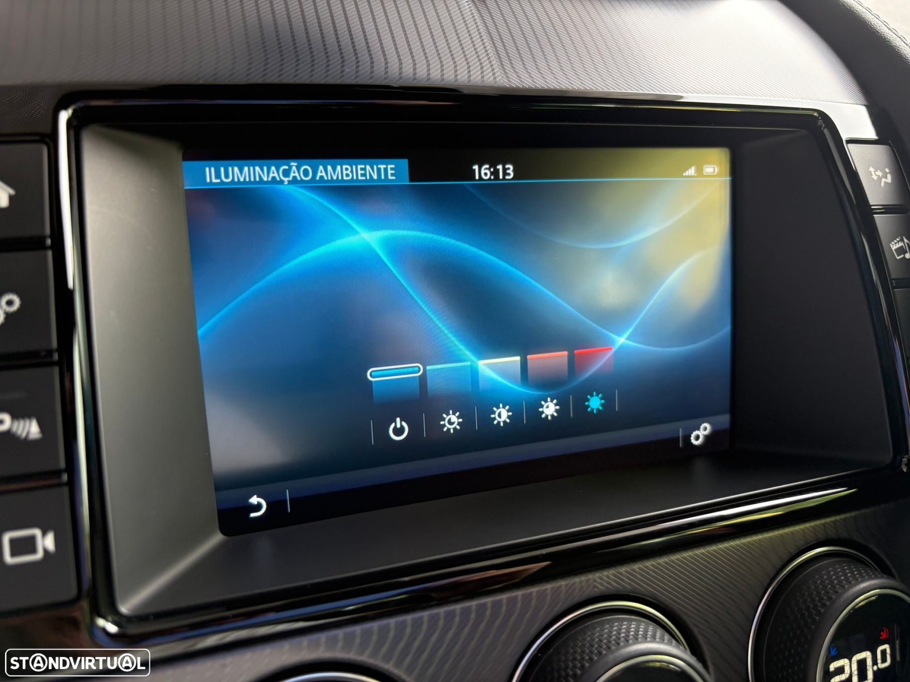 Jaguar F-Type 2.0 i4 R-Dynamic - 40
