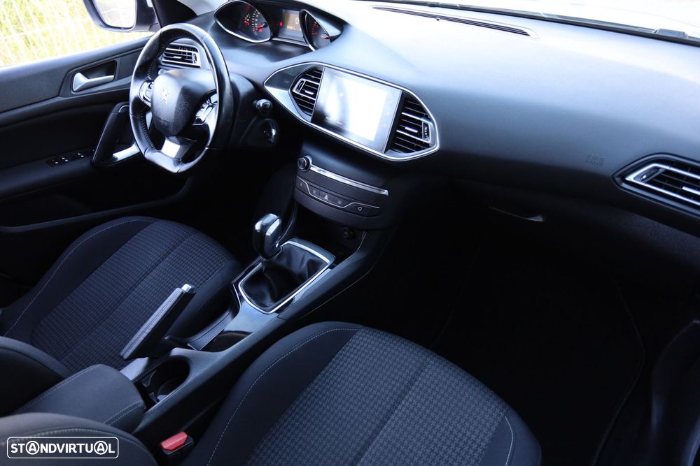 Peugeot 308 SW 1.6 BlueHDi Style - 16