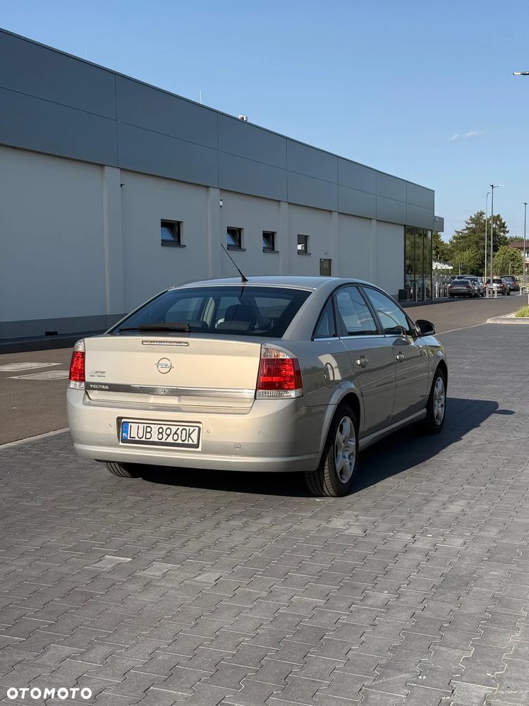 Opel Vectra 1.8 - 6