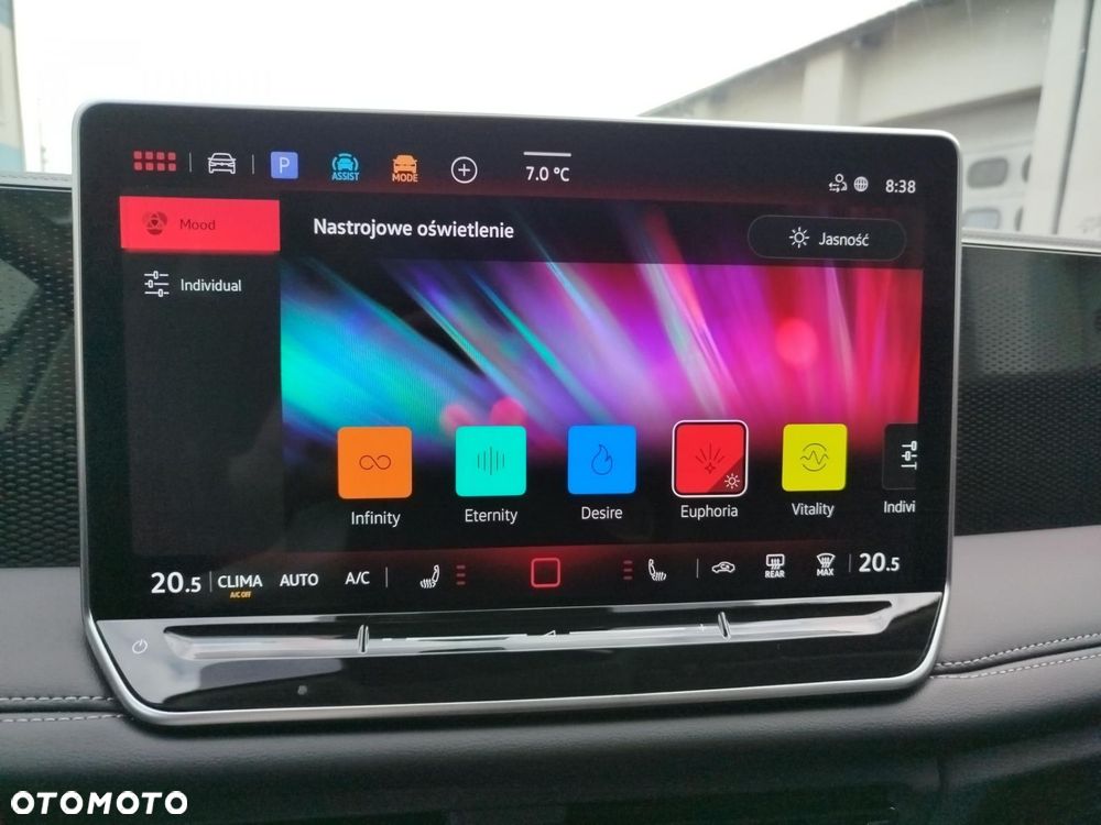 Volkswagen Tiguan 2.0 TDI Special Edition DSG - 21