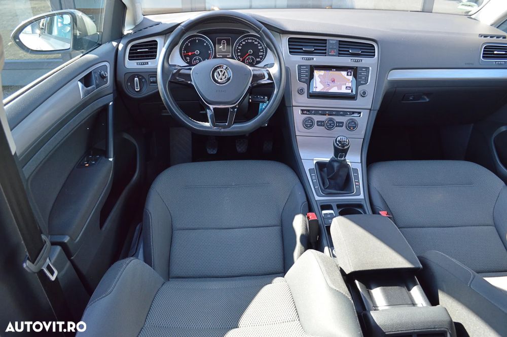 Volkswagen Golf 2.0 BlueTDI Comfortline - 6