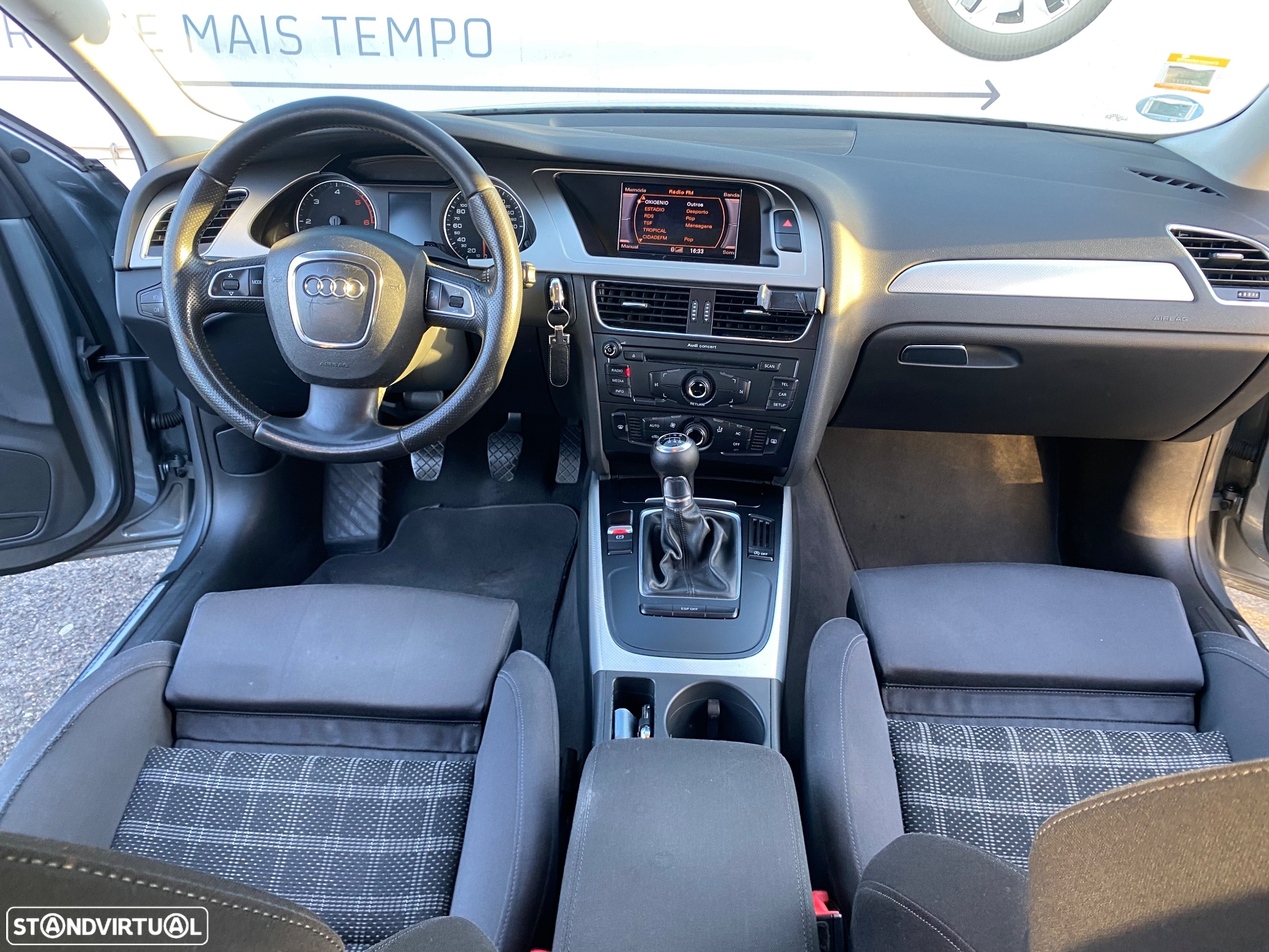 Audi A4 Avant 2.0 TDI Sport - 12