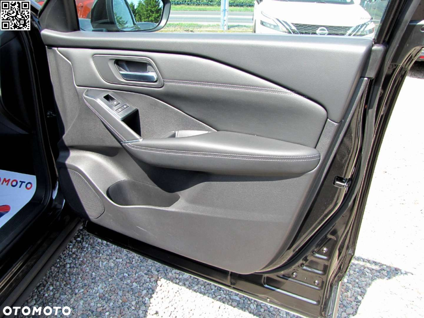 Nissan Qashqai 1.3 DIG-T mHEV N-Connecta - 20