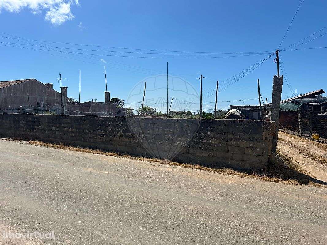 Terreno  para venda - Grande imagem: 2/3