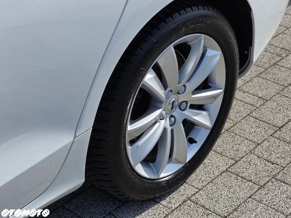 Volvo V60 B3 B Momentum Pro - 31