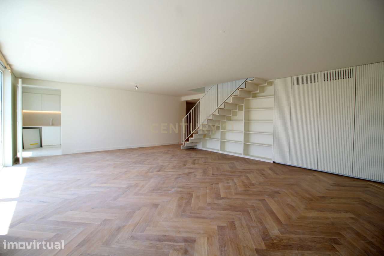 Apartamento T4 em Alcântara, Lisboa - View 4