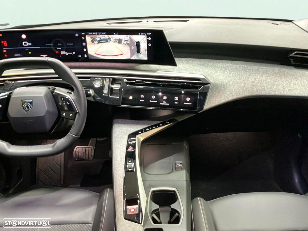 Peugeot 3008 1.2 Hybrid Allure e-DCS6 - 16