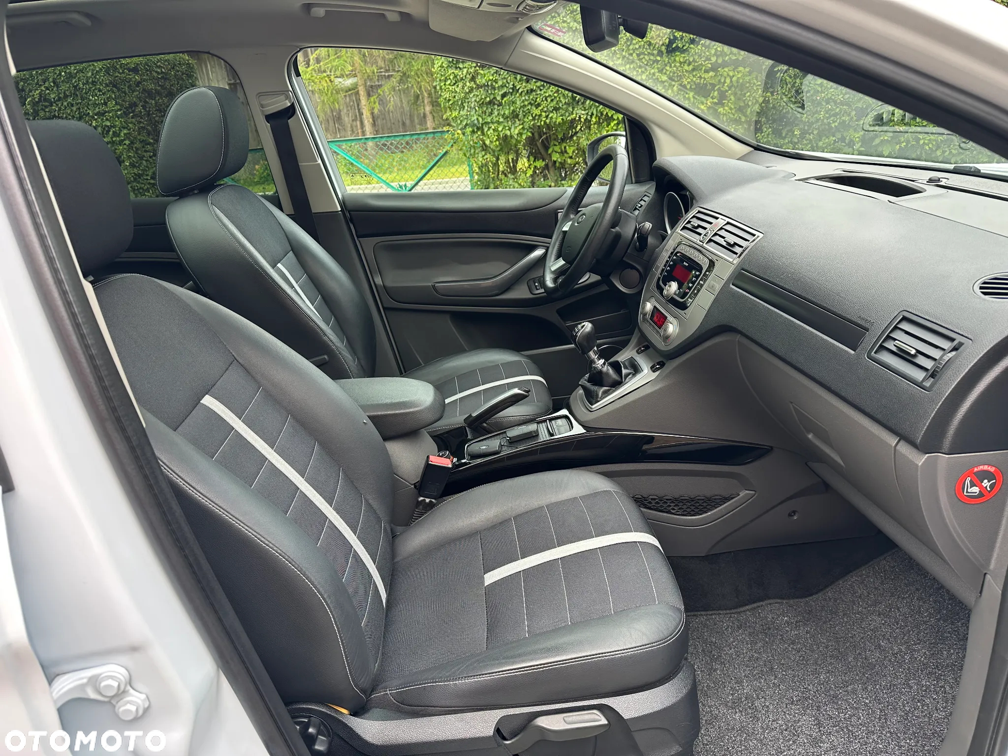 Ford Kuga 2.0 TDCi 4WD Titanium - 33