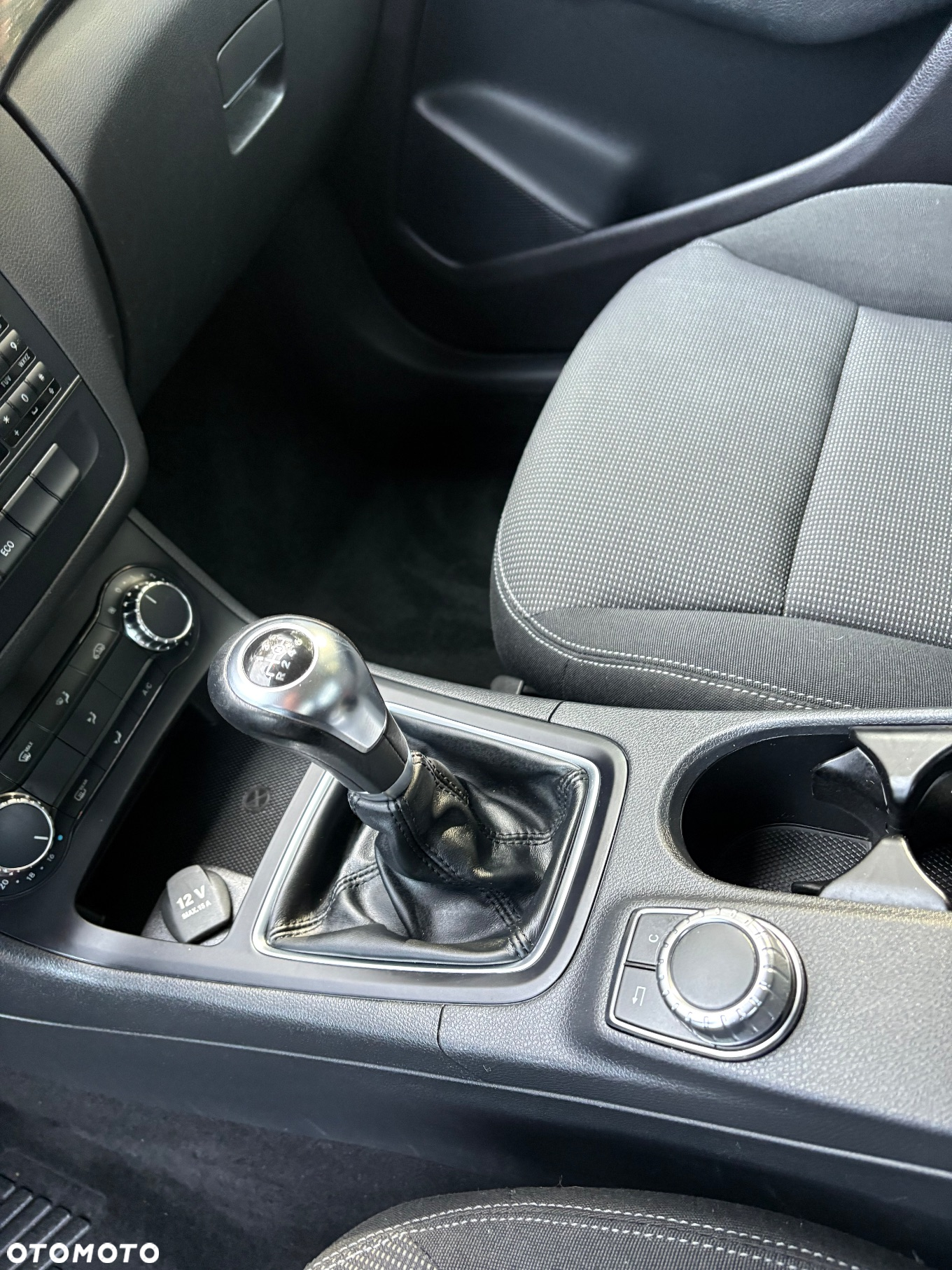 Mercedes-Benz Klasa B 200 CDI (BlueEFFICIENCY) - 18