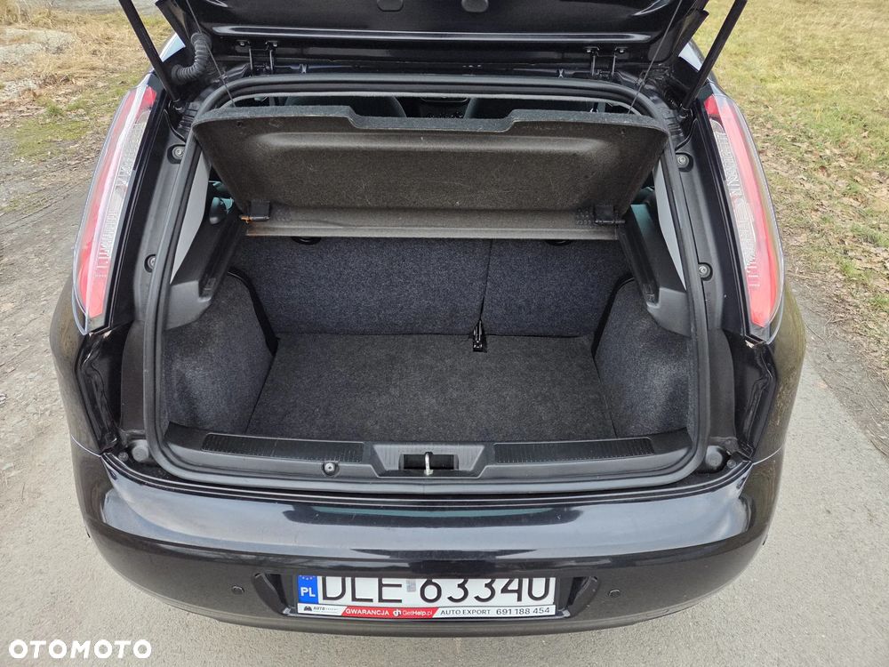 Fiat Punto 1.4 Young - 9