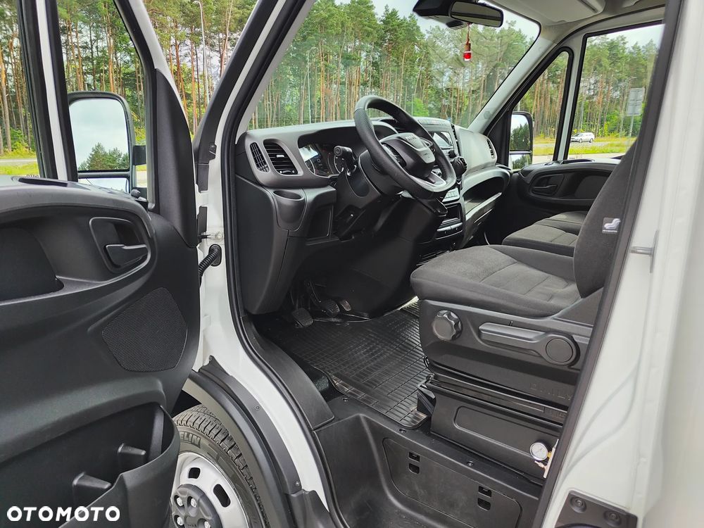 Iveco DAILY 50c18 3.0d 180KM** WINDA DHOLLANDIA 1000kg+UDT do 06.29r** Kontener 10-EuroPalet dł 515cm + rozstaw osi 4350cm** POLSKI SALON** DMC do 3.5T kat.B** - 13