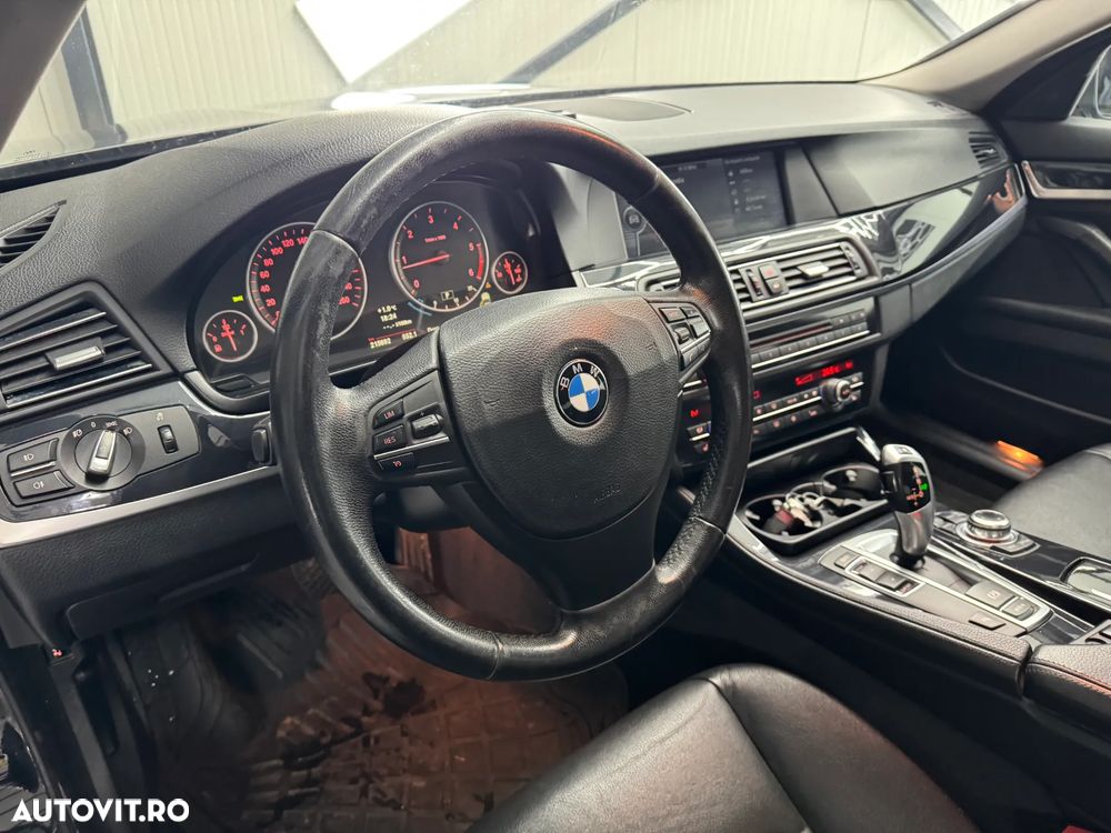 BMW Seria 5 520d Aut. - 17
