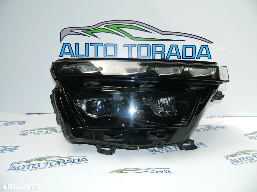 Far dreapta Full LED Skoda Kamiq model 2019-2023 cod 658941016B - 3