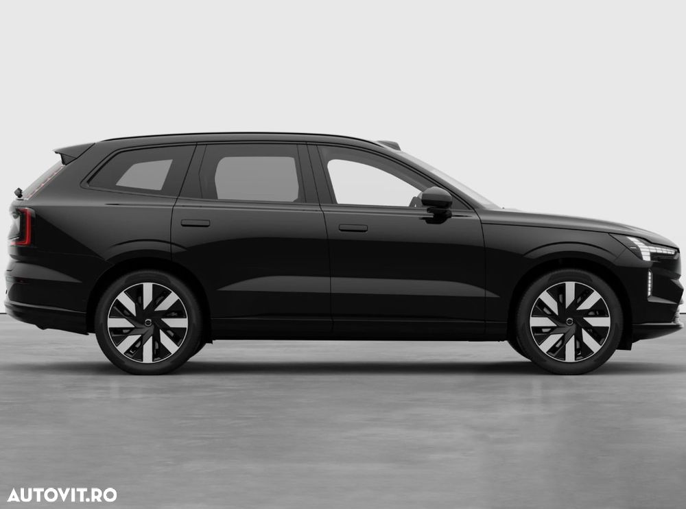 Volvo EX90 - 6