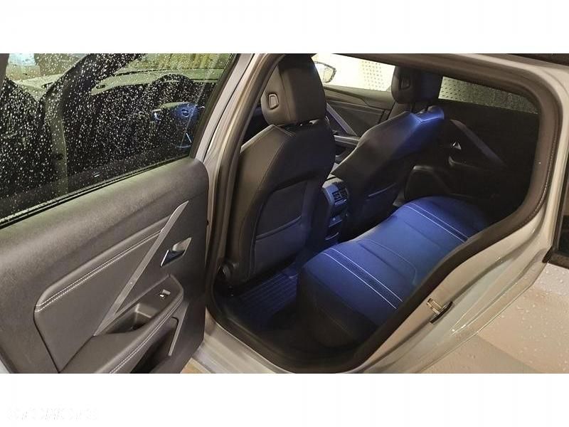 Opel Astra - 12
