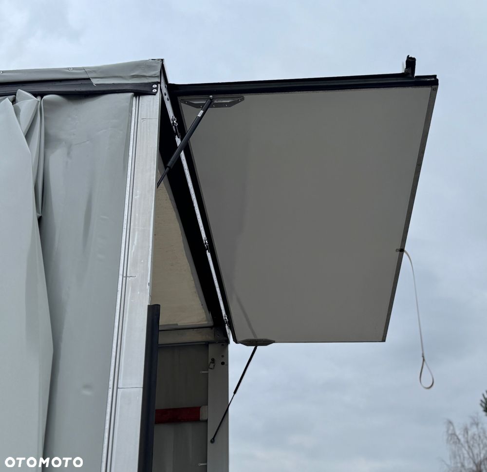 Iveco Daily 2023r Hi-Matic‼️70C21H‼️Winda Bar 1000KG // Plandeka 15 Palet Firanka‼️Spanie z tyłu Spojtrak XL Poduszki Pneumatyczne Wysokość rampowa Full LED Tempomat Salon Polska DMC7200KG Faktura Vat 23% TwinCab - 13