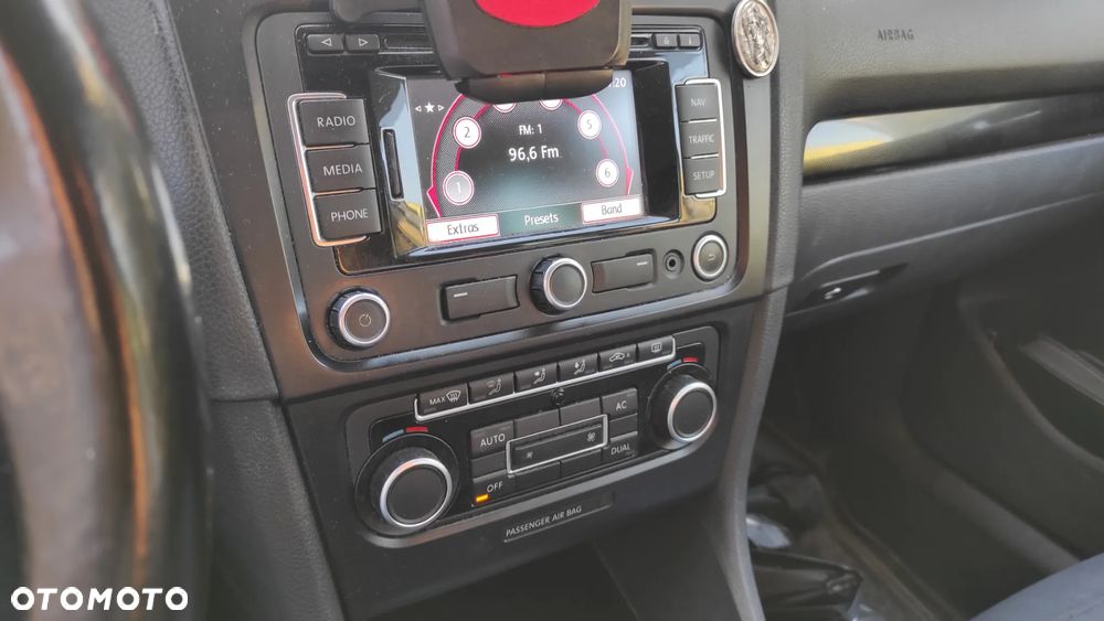 Volkswagen Golf 1.6 TDI 4Motion BlueMotion Technology Comfortline - 4