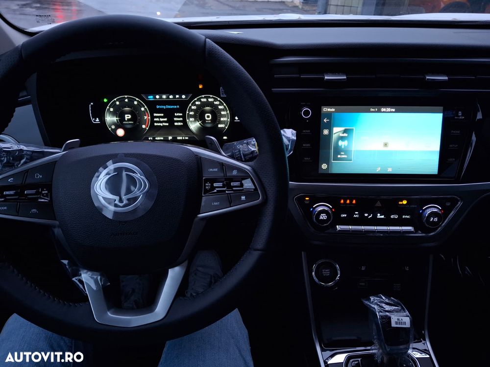 KG Mobility Korrando - 9