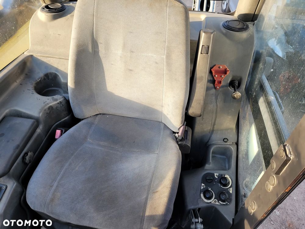 KOMATSU WH 714H - 24