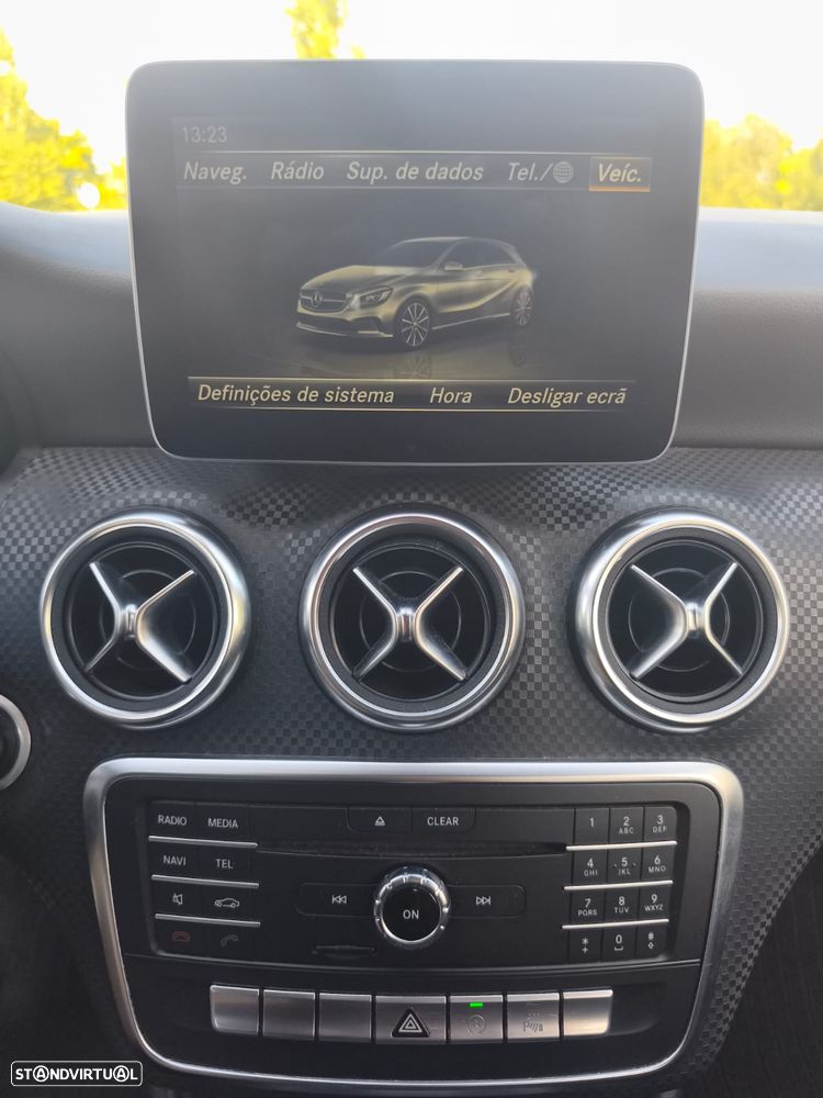 Mercedes-Benz A 180 CDI (BlueEFFICIENCY) Urban - 14