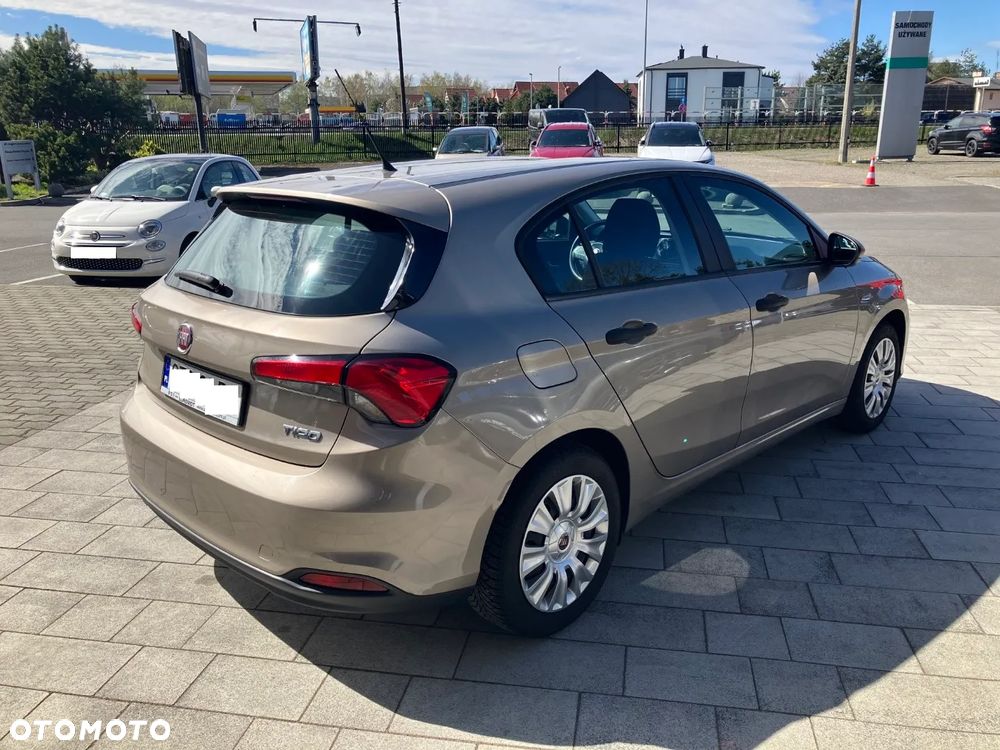 Fiat Tipo 1.4 16v Easy - 10