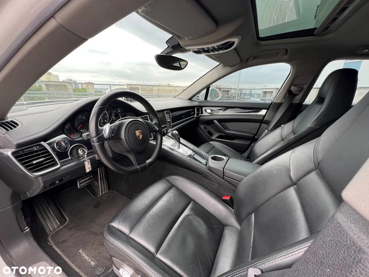 Porsche Panamera 4 PDK - 8
