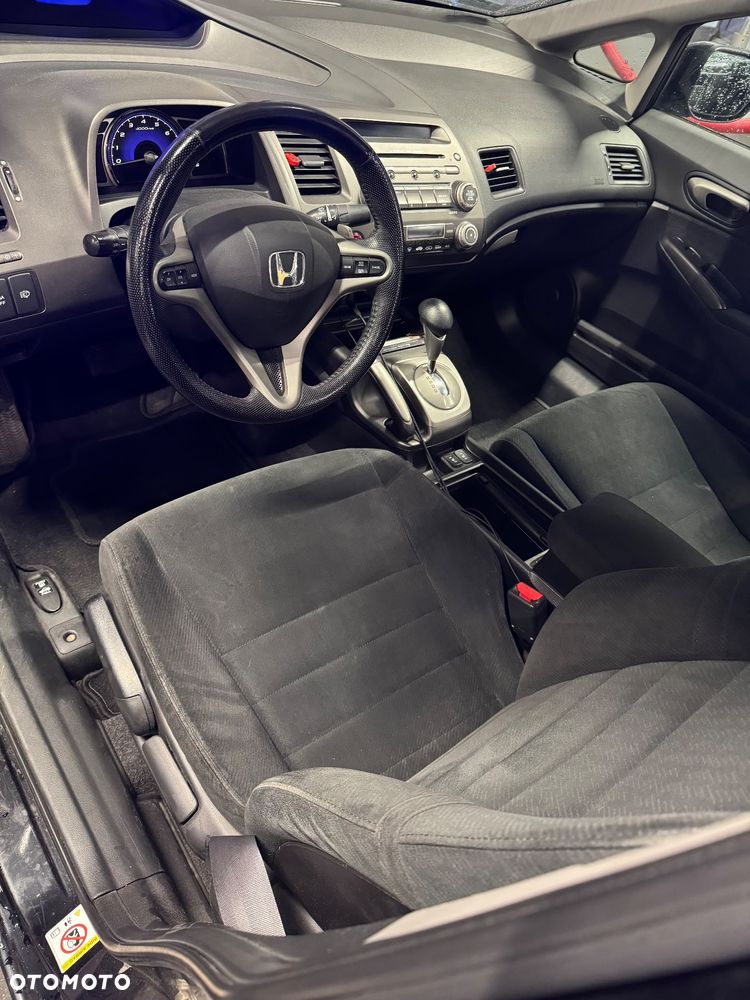 Honda Civic 1.8 Executive - 8