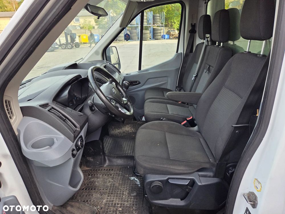 Ford Transit 2.0 TDCi 130KM M6 FWD - 17