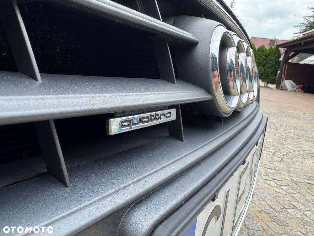 Audi A4 Avant 2.0 TDI DPF clean diesel quattro Ambiente - 8