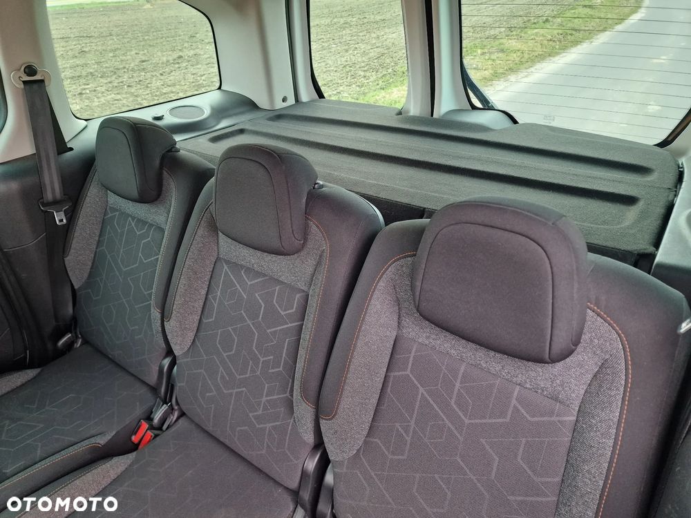 Peugeot Partner - 10