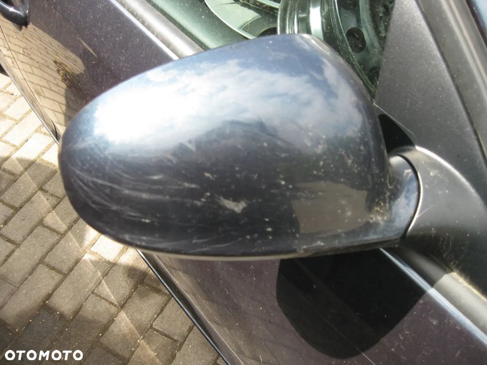 lusterko prawe golf 5 6 - 1