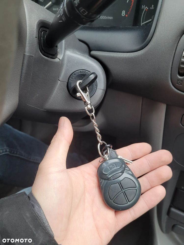 Toyota Corolla 1.4 VVT-i - 7