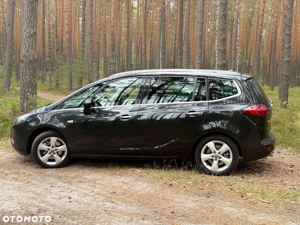 Opel Zafira - 12