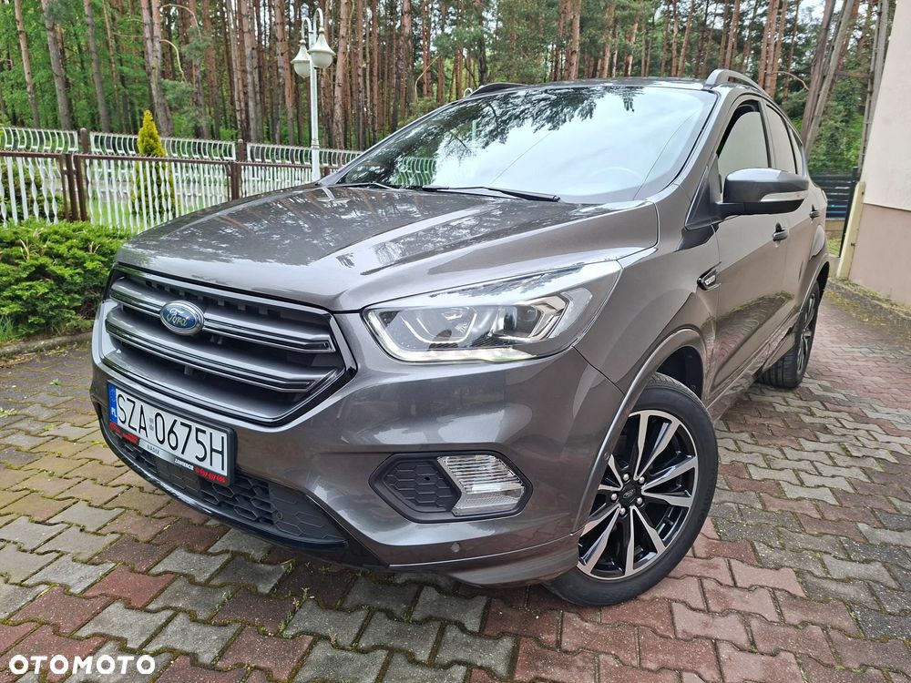 Ford Kuga 1.5 EcoBoost 2x4 ST-Line - 5
