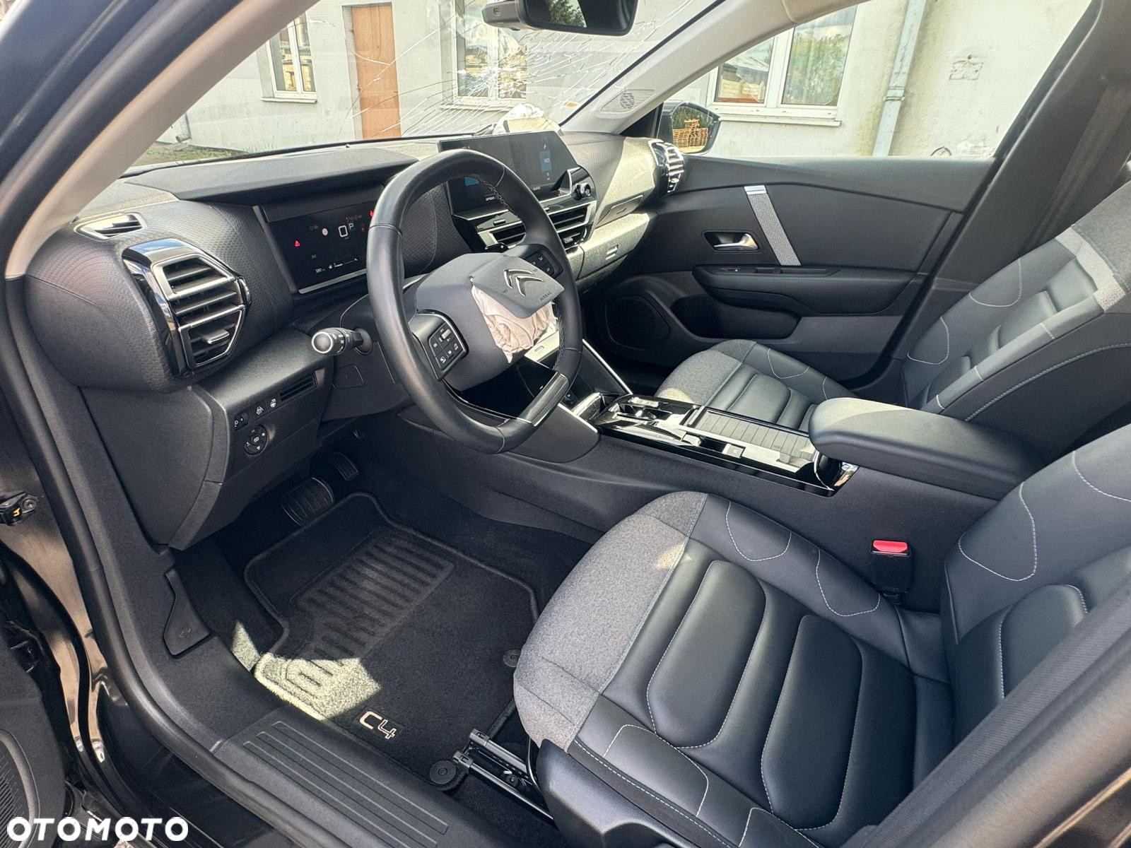 Citroën C4 BlueHDi 130 Stop&Start EAT8 SHINE - 12