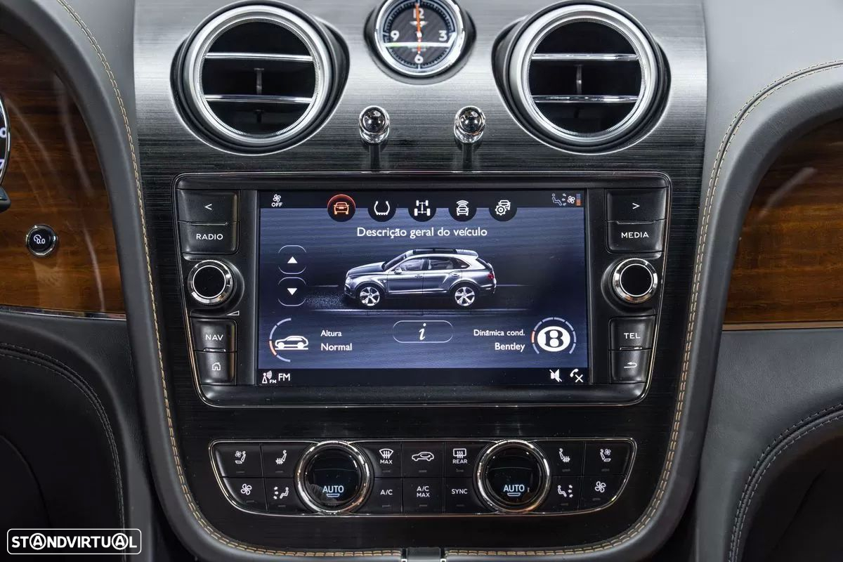 Bentley Bentayga V8 - 34