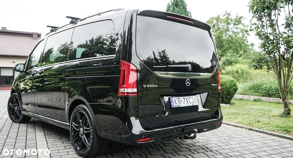 Mercedes-Benz Klasa V 300 d Exclusive 9G-Tronic (d³ugi) - 13